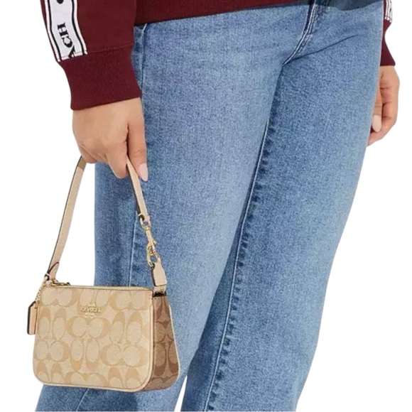 NWT Coach Nolita 19 Signature Wristlet / Shoulder Bag Purse - Picture 7 of 13